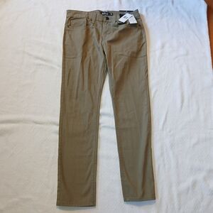 NWT Sz.30/30 Mens Buffalo David Bitton Jeans